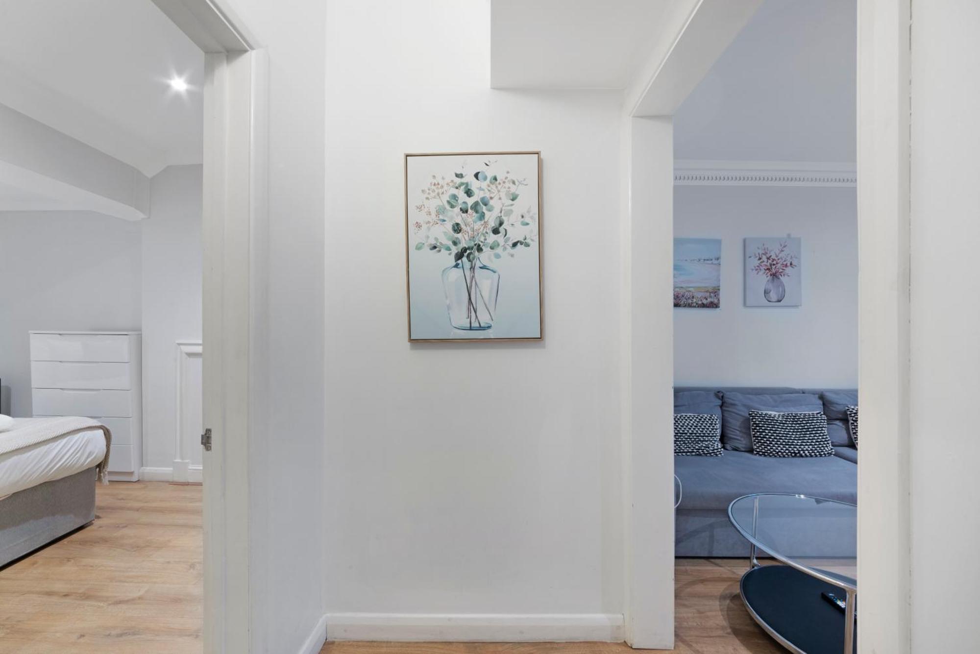 2 Bed Piccadilly Apartment 4 London Exterior foto