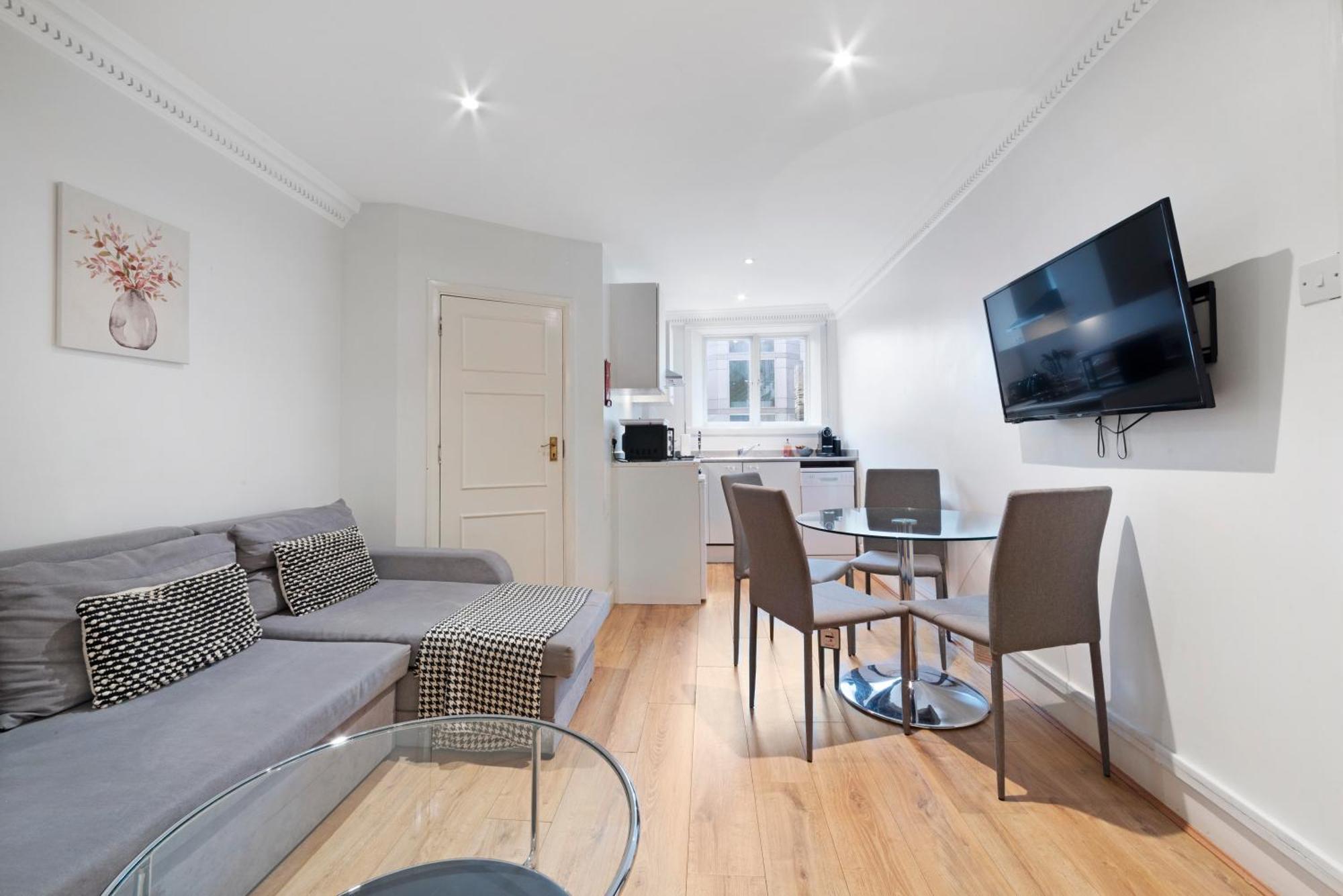 2 Bed Piccadilly Apartment 4 London Exterior foto