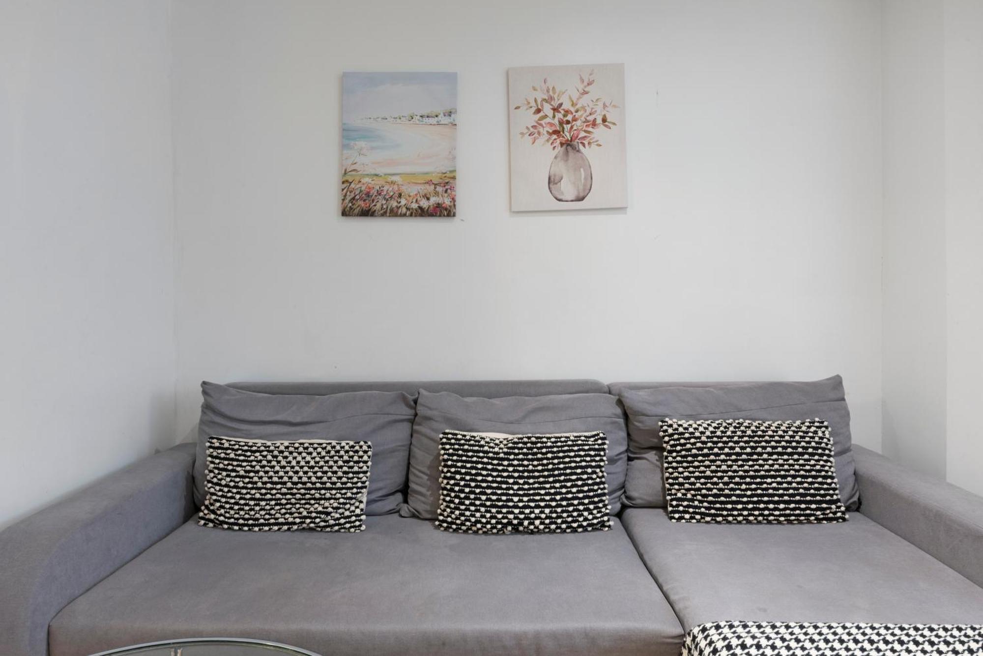 2 Bed Piccadilly Apartment 4 London Exterior foto