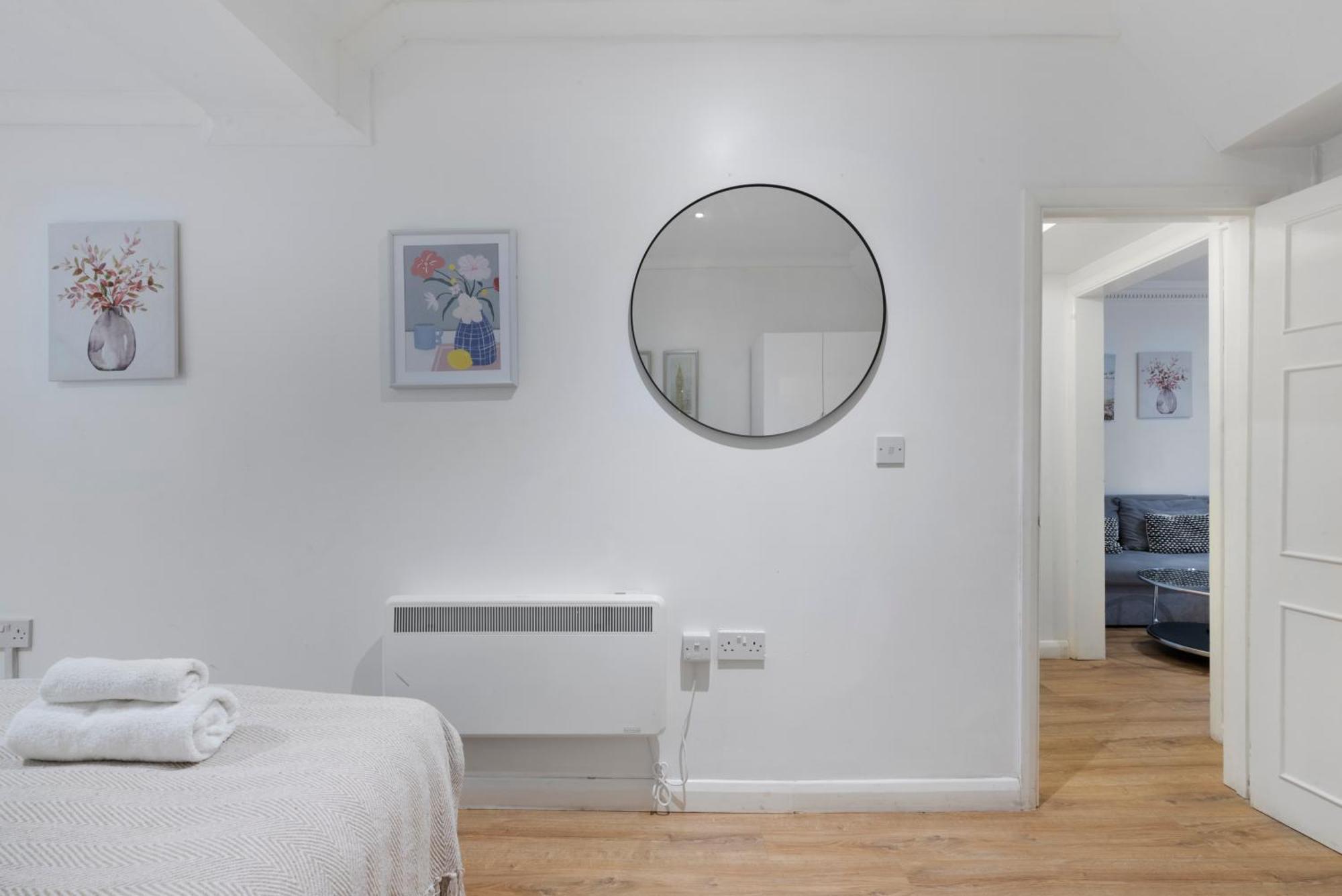 2 Bed Piccadilly Apartment 4 London Exterior foto